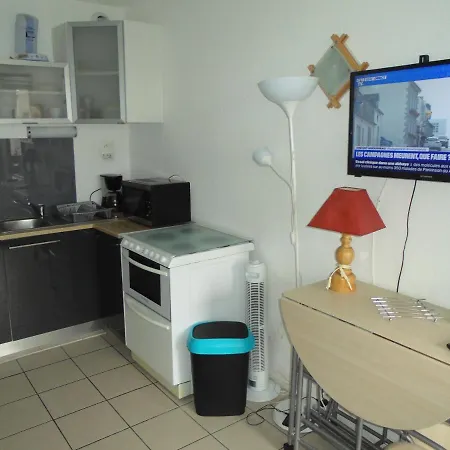 Apartment Arche De Noe 1 *